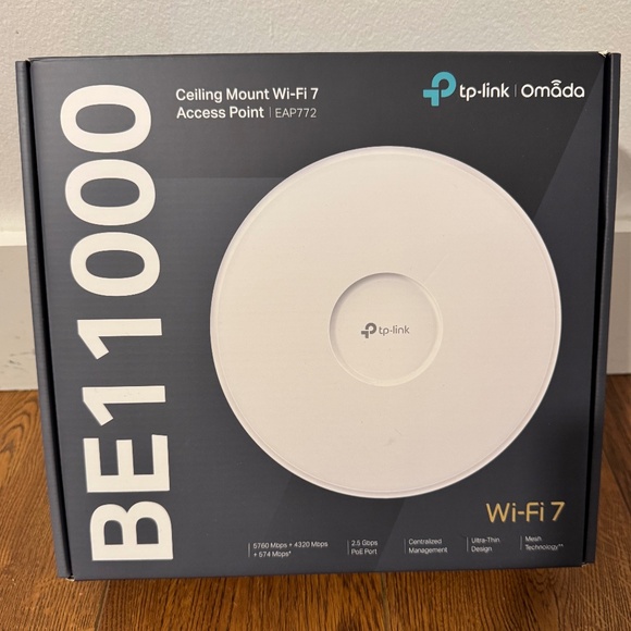 TP-Link Omada EAP772 | BE11000 Tri-Band Wi-Fi 7 Wireless Access Point - Picture 1 of 3